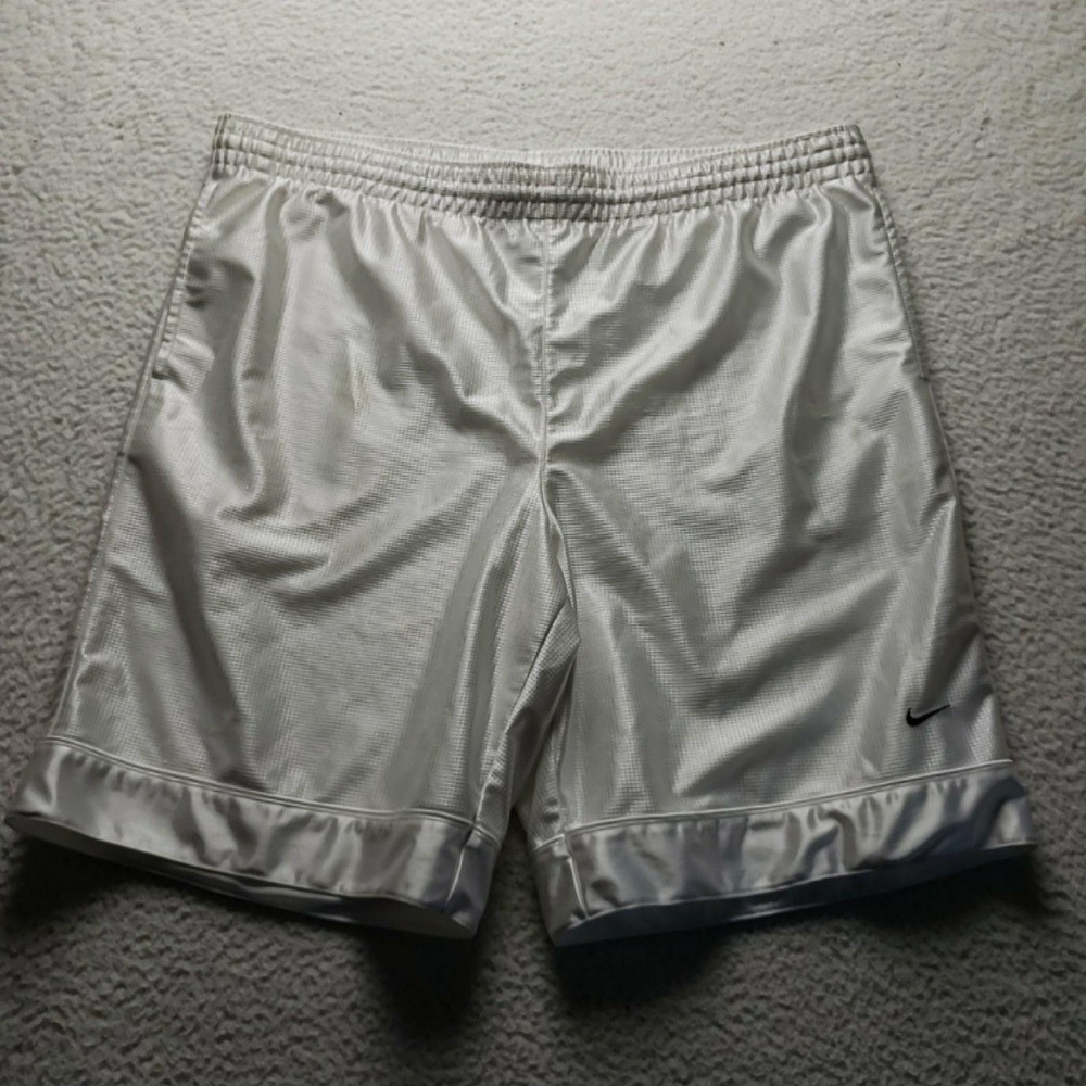 Nike Shorts Mens L White Mesh 11 Inseam Lined Elastic Waist Basketball Gym